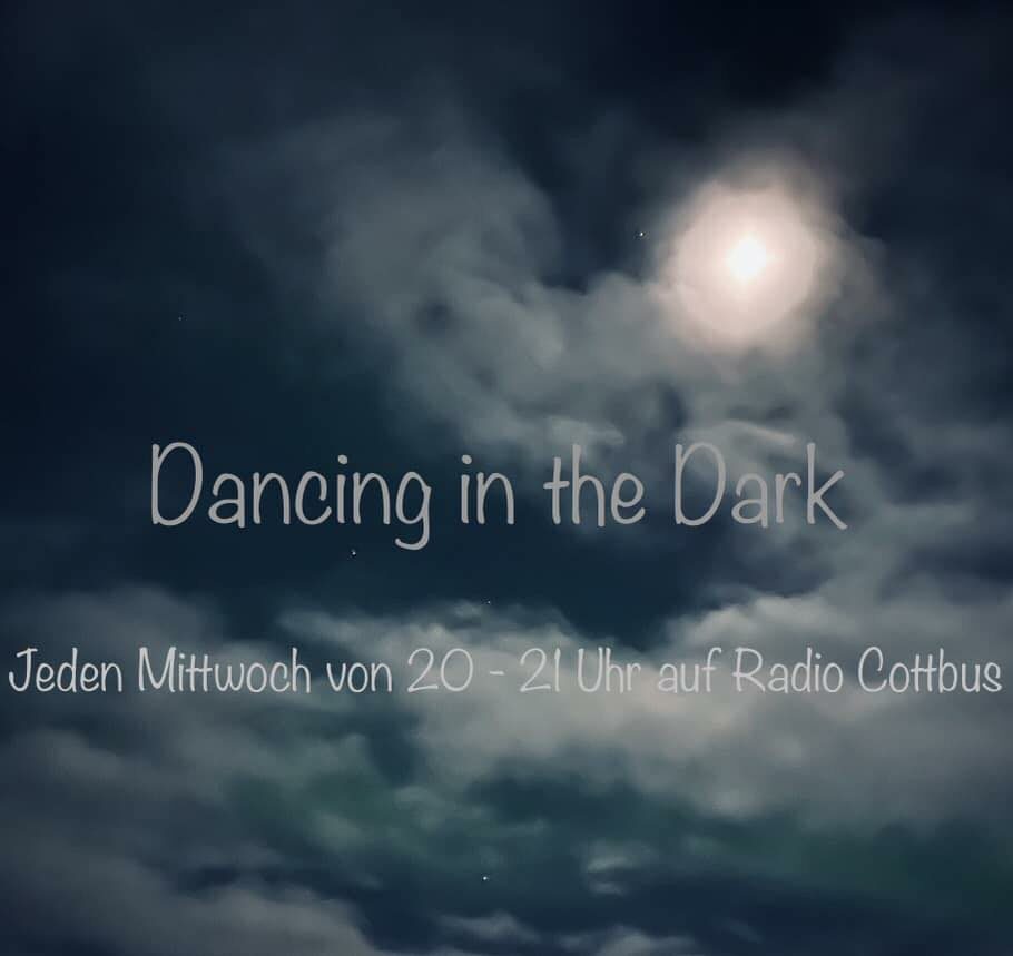 You are currently viewing Dancing in the Dark